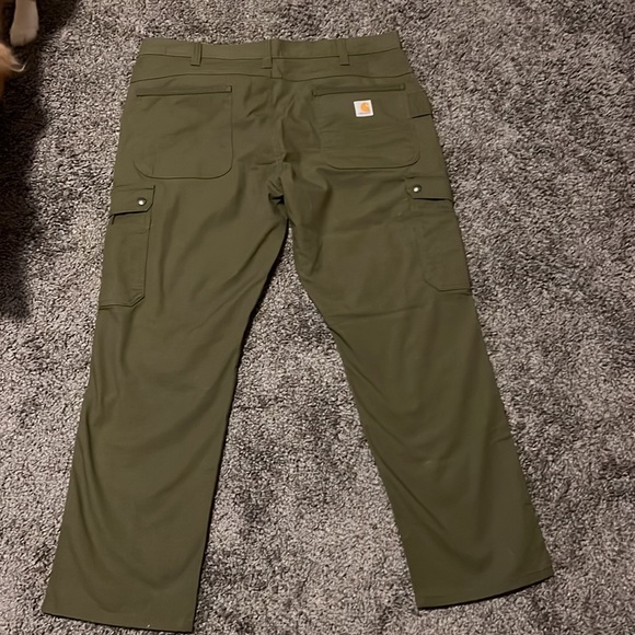 NWOT Mens Carhartt Relaxed Fit Cargos - Picture 3 of 4